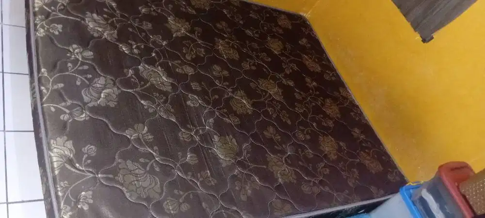 Dijual kasur spring bad