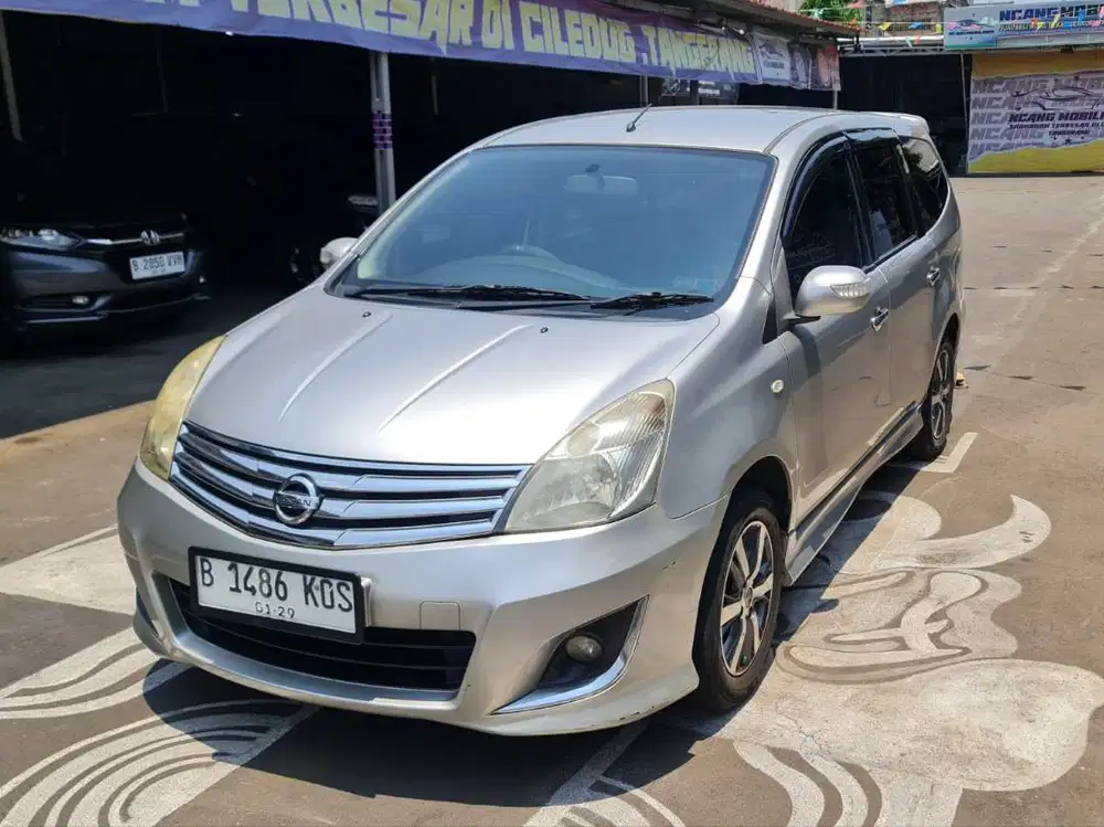 Grand Livina HWS Matic 2013 Dp 5 Juta Promo
