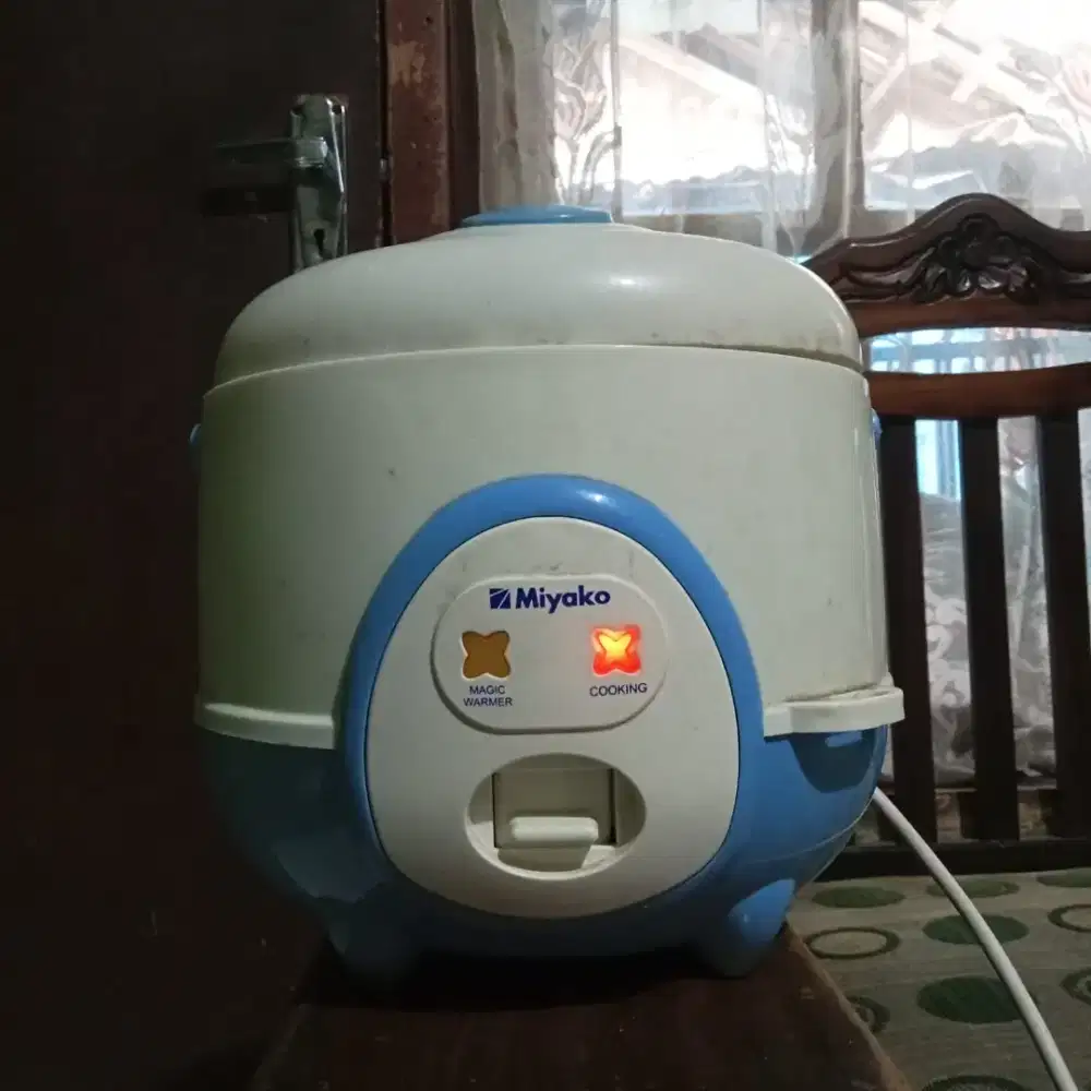 DIJUAL MURAH RICE COOKER