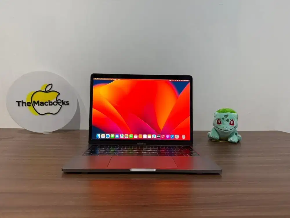 Macbook Pro retina Touchbar 2017 core i7 Ram 16gb Ssd 256gb 13 inch