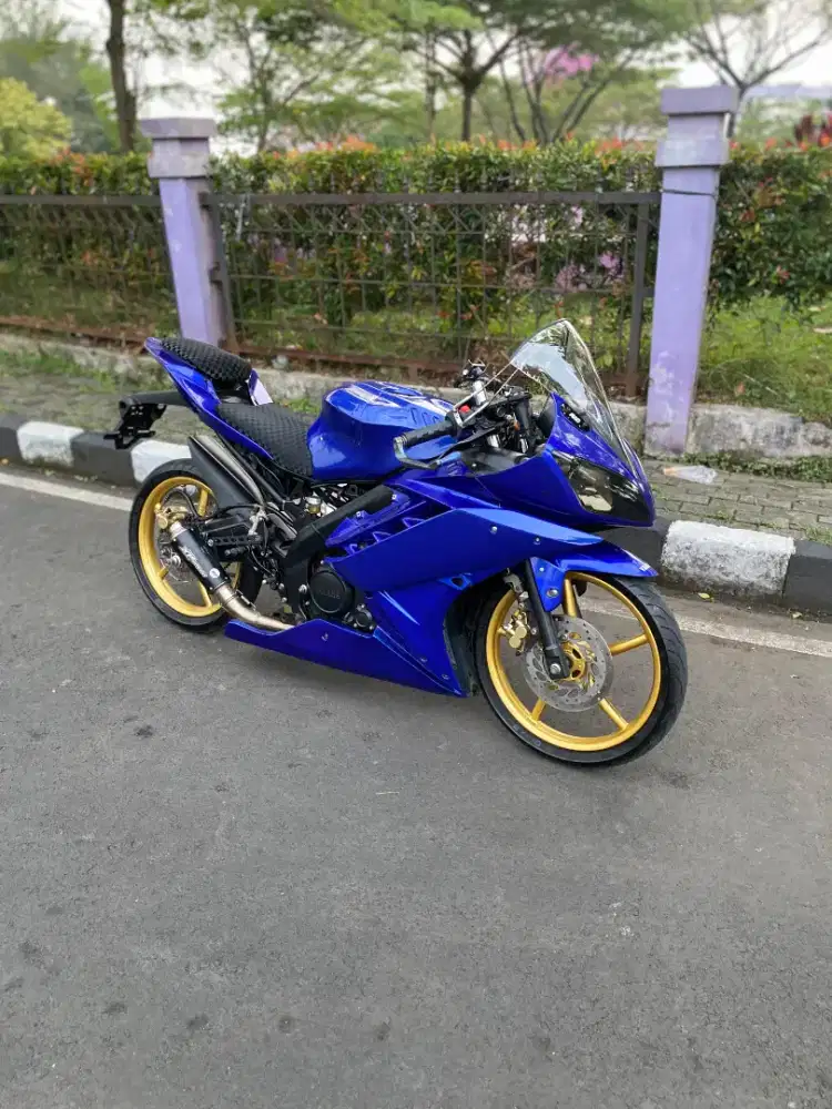 Yamaha R15 v2 2016 183cc