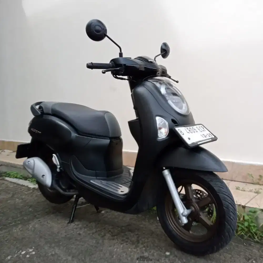 HONDA NEW SCOOPY PRESTIGE TAHUN 2024 CASH / KREDIT MURAH DP MULAI 500