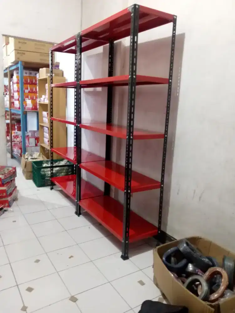 Rak besi rak siku rak gudang