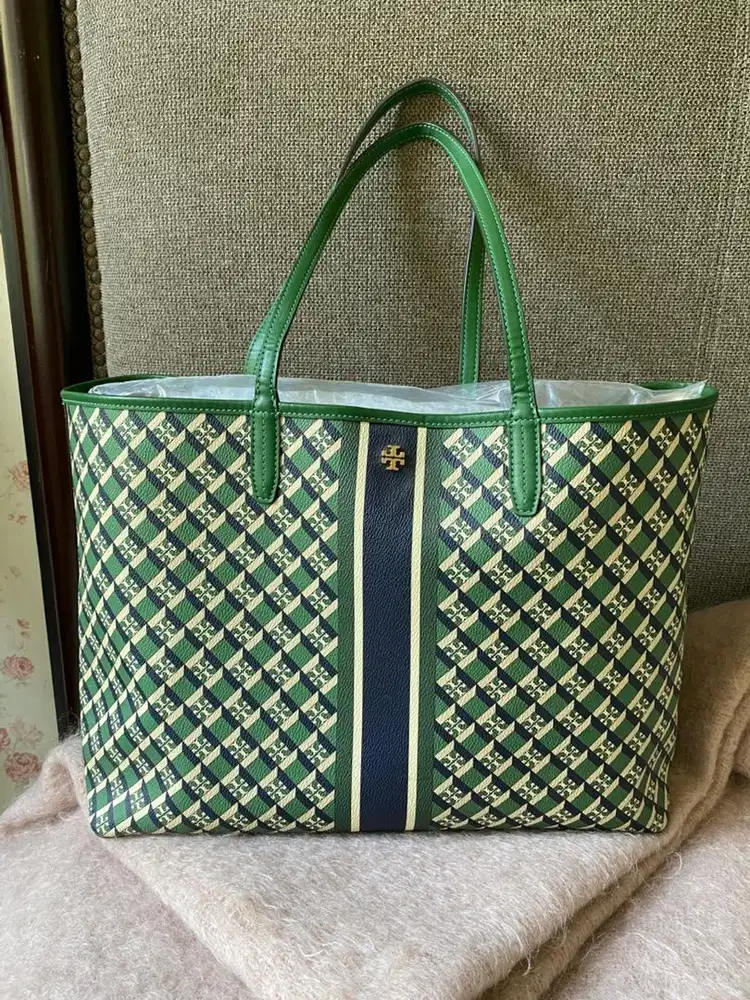 Tory burch tote