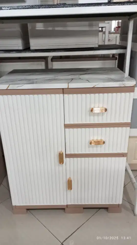 LEMARI LOCKER B LUXURY OLYMPLAST