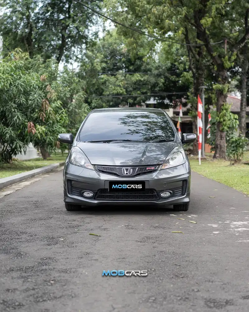 DIJUAL MURAH Honda Jazz 2013 Bensin