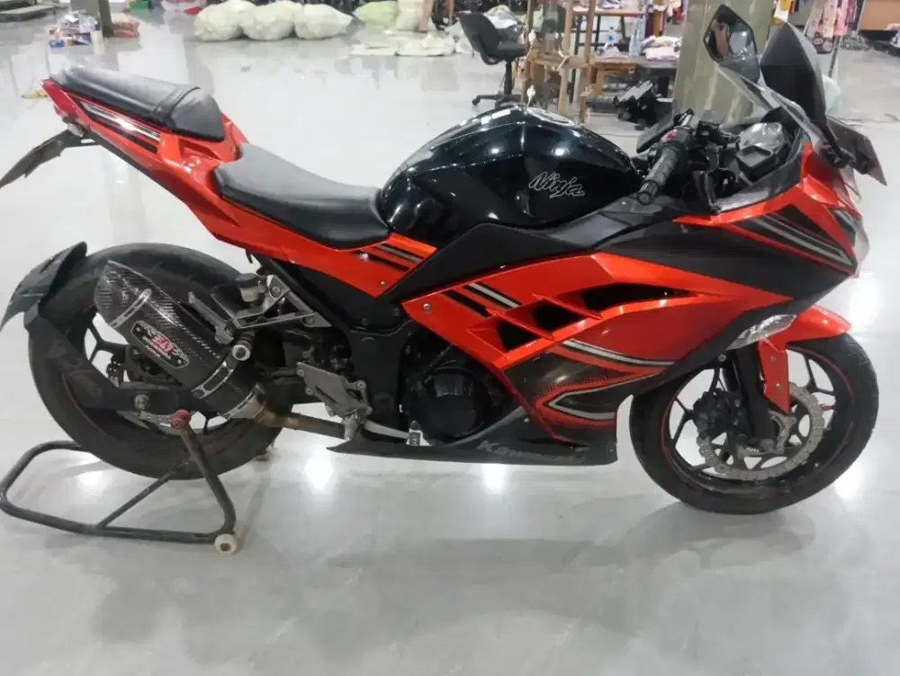 Minat Chet aja bosku kondisi motor masih standar dan mulus