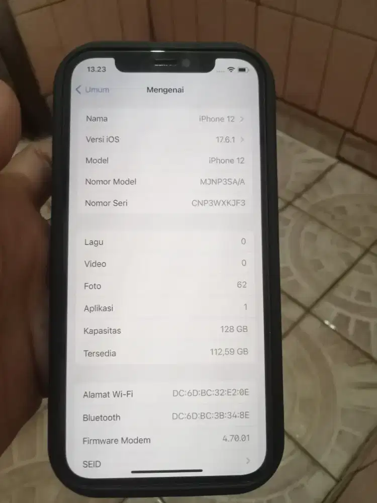 Di jual iPhone 12 biasa