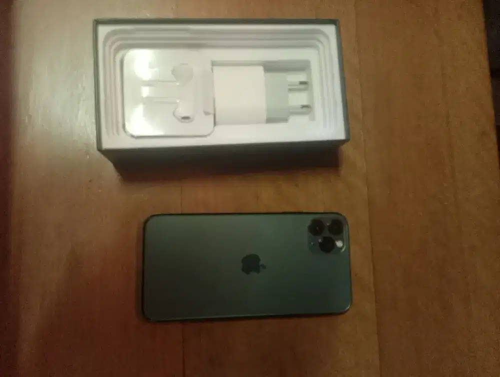 Iphone 11 pro max 256gb baru tenang baru