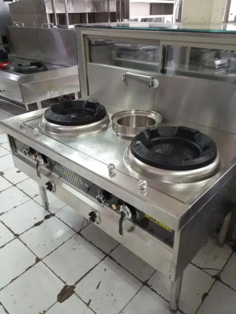 Double kompor wok