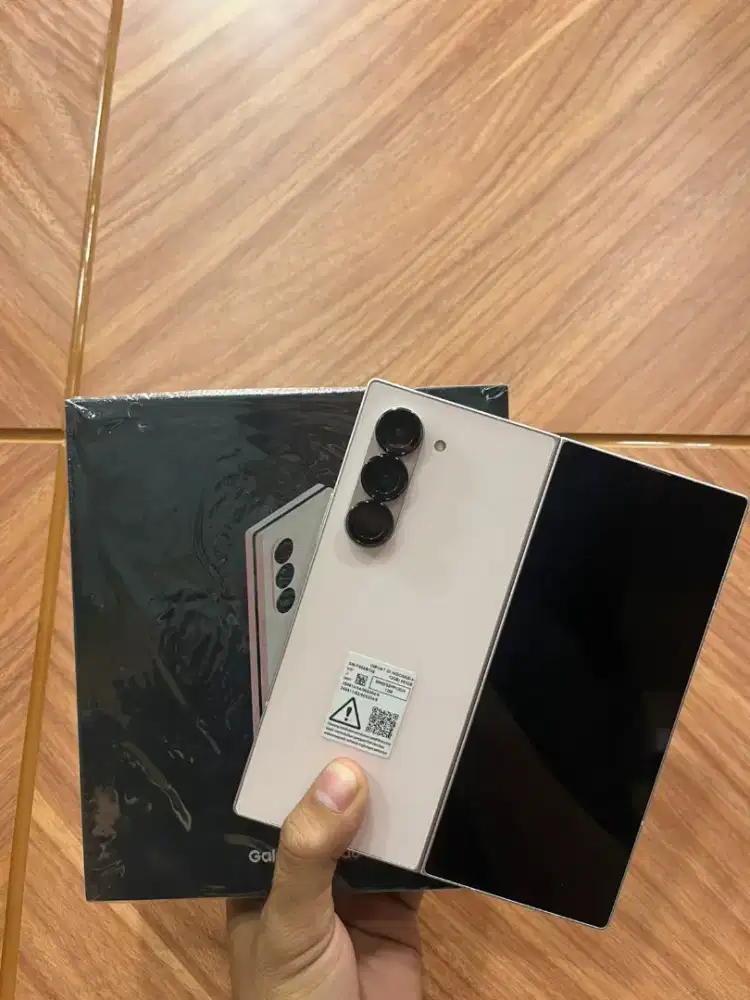 Samsung z fold 6 ram 12/512 SEIN