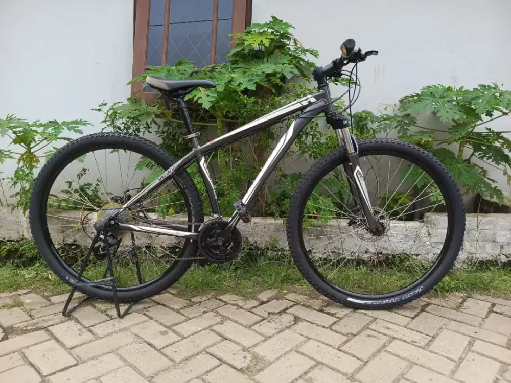 Sepeda Specialized Hardrock 29R