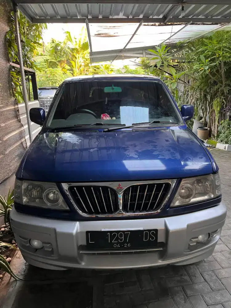 Dijual Mitsubishi Kuda Grandia 2.0 Bensin Manual