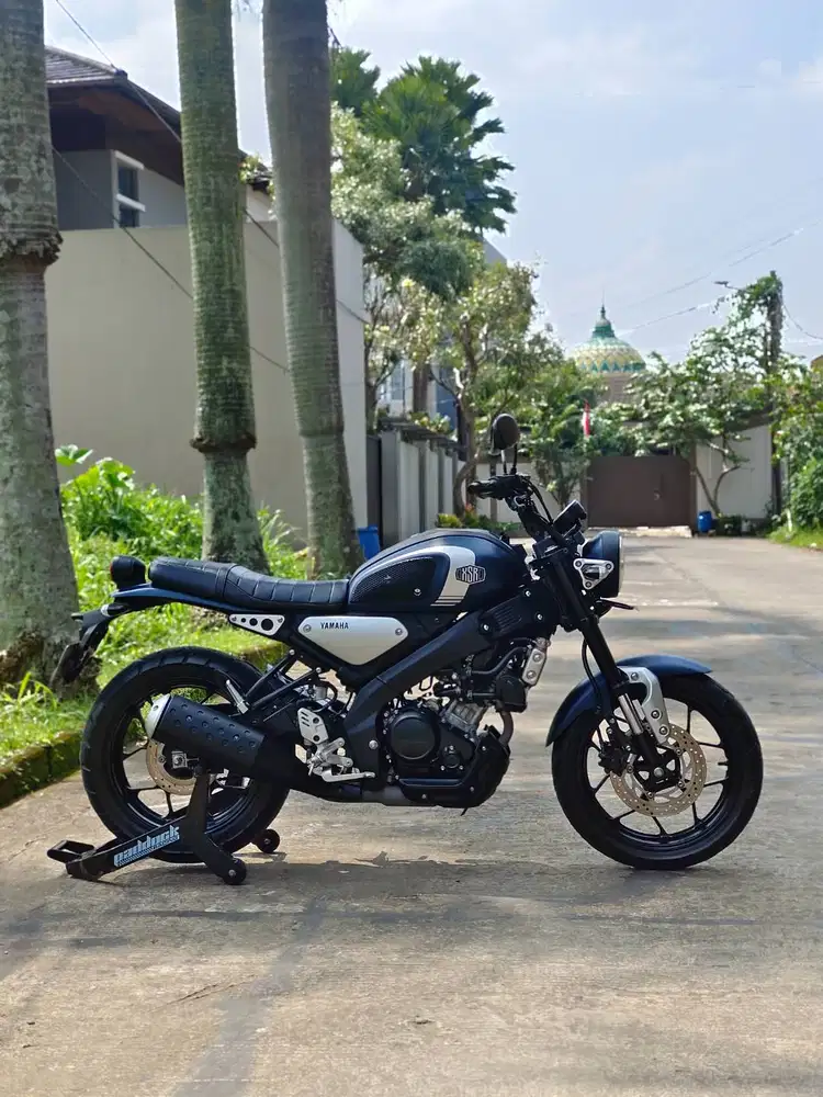YAMAHA XSR 155 BIRU 2022 KM LOW PAJAK PANJANG SUPER GRES