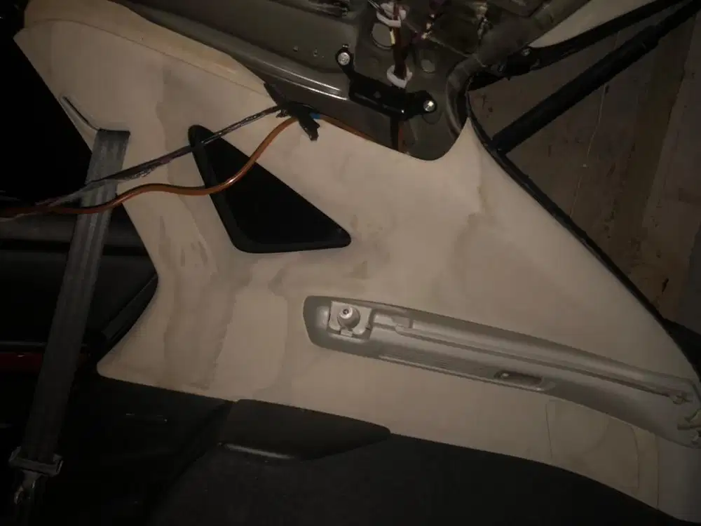 Service Sunroof bocor Macet