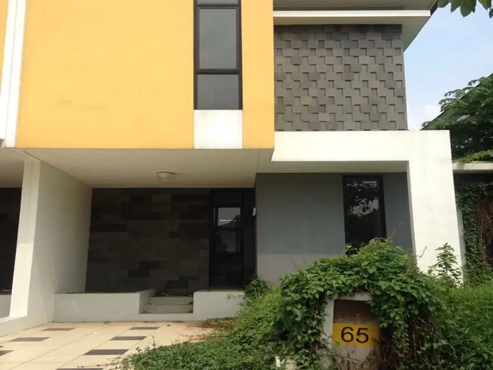 Disewakan Rumah 2lantai Bekasi komplek Summer Bliss UNFURNISH