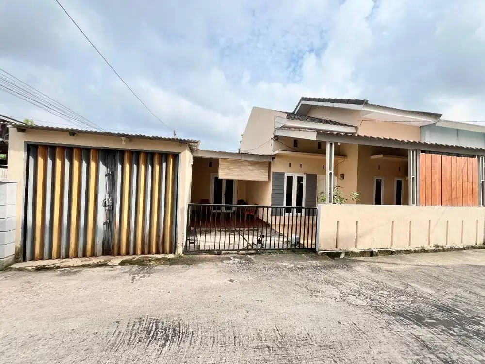 Rumah Daerah Sukabangun - Sukarela (Lintas Barat) KM 7 Palembang