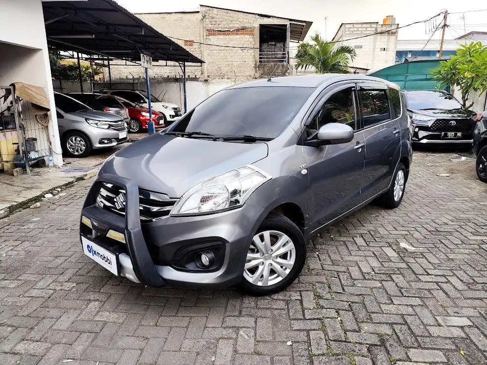 DP MURAH - Suzuki Ertiga 1.4 GL Bensin-MT 2017