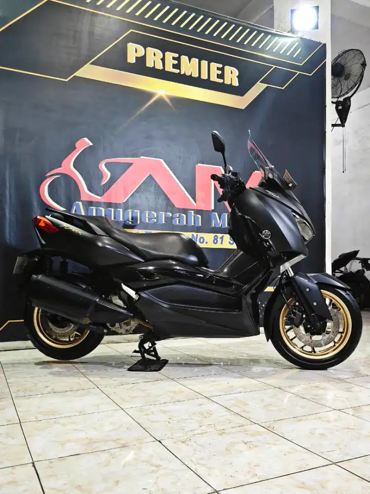 XMAX ABS 250cc Black Matte low km dp hanya 5jt. Anugerah motor rungkut