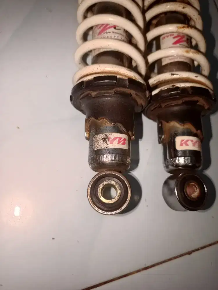 Shockbreaker motor Vega ZR