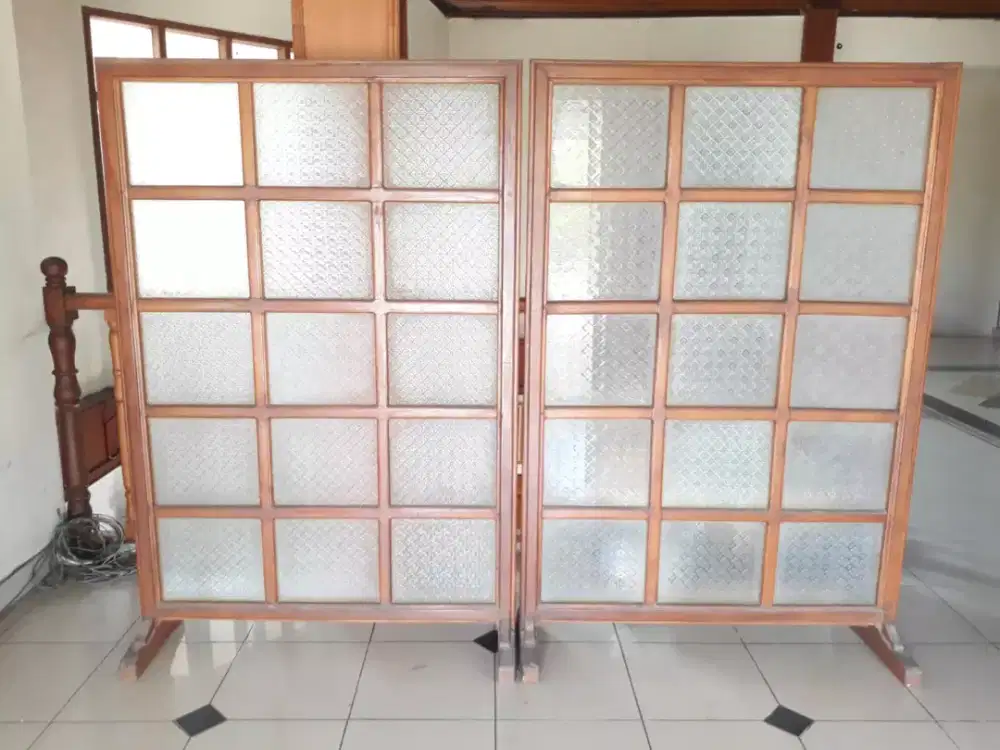 Sketsel Wood Pembatas Penyekat Ruangan