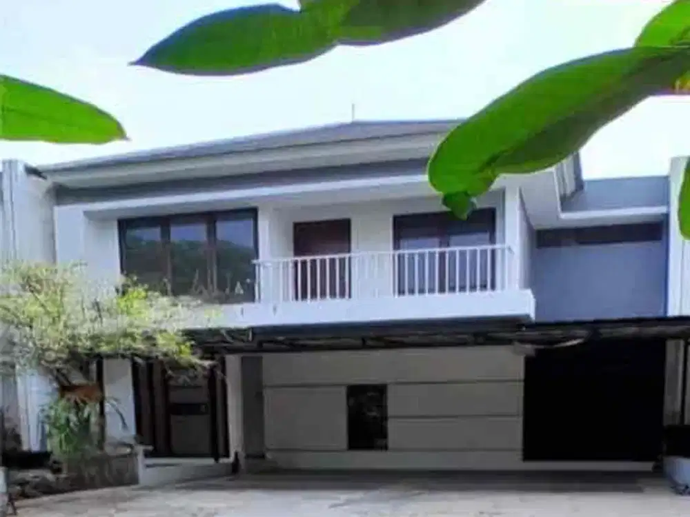 Dijual

Rumah Lokasi strategis di Cluster Fortune Belleza, Graha Raya
