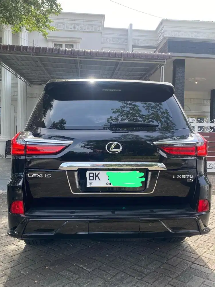 Lexus LX570 2019 Bensin