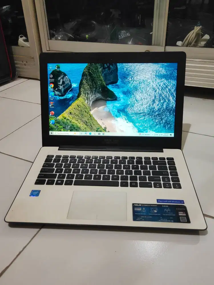 Laptop Asus X453M, Intel Celeron N2840