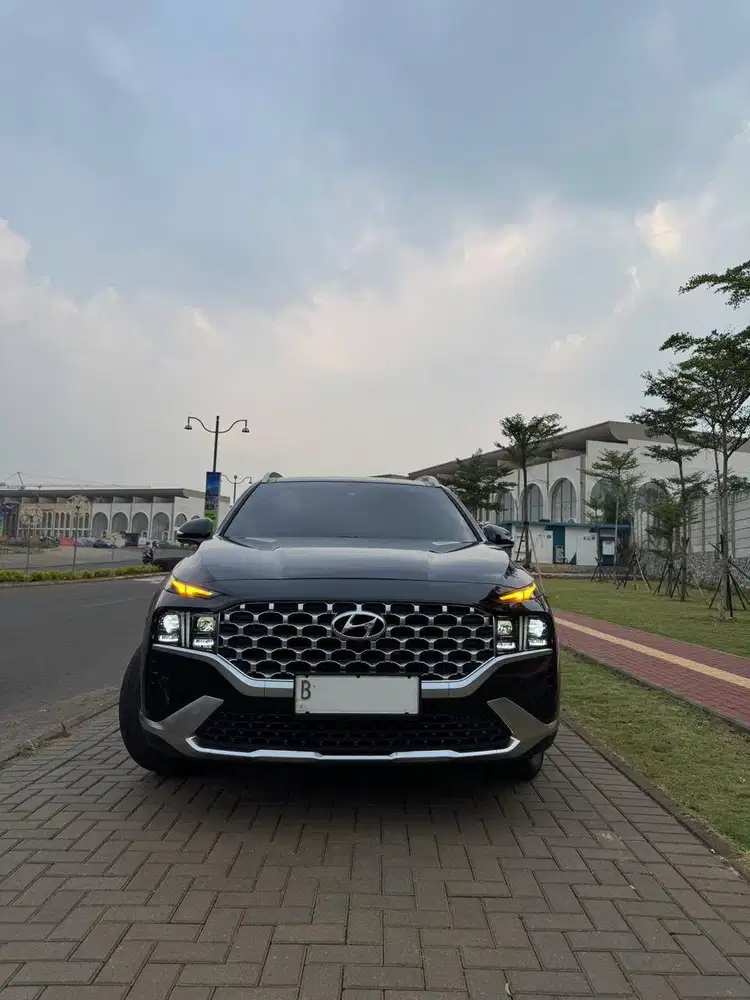 Hyundai SantaFe Signature Diesel 2023 Hitam 2022 Hyundai 2024 jual bu