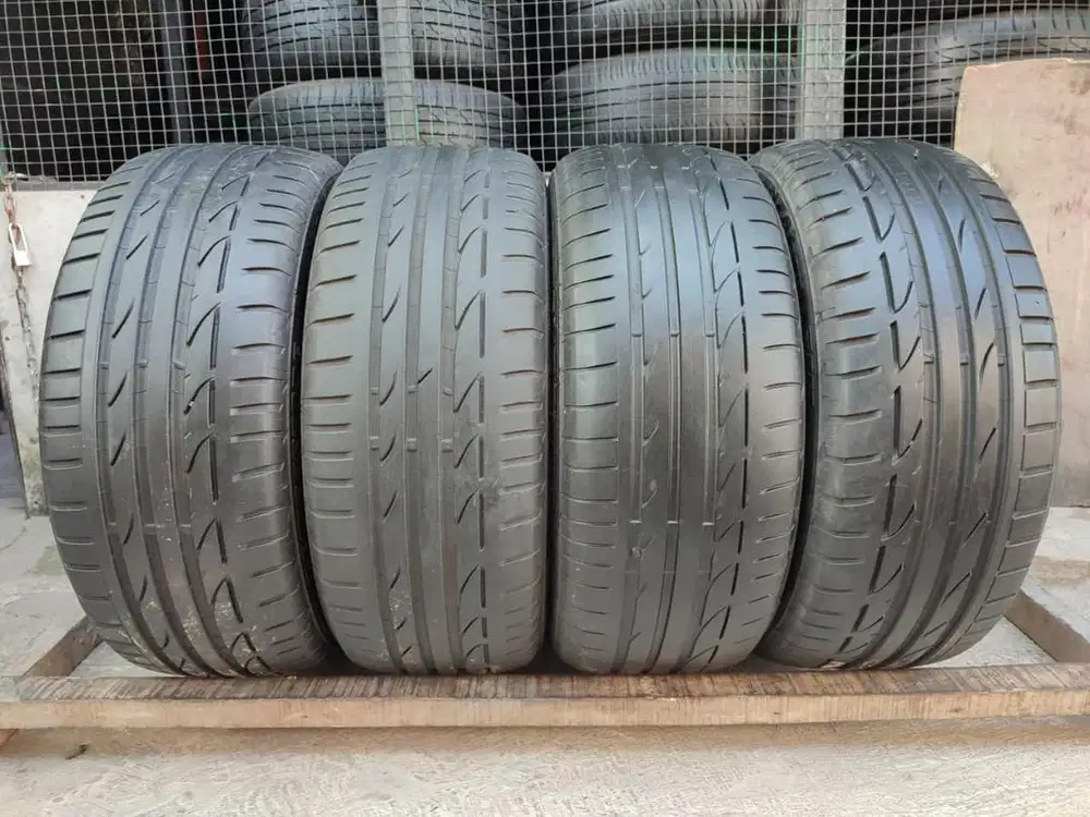 Ban bekas 225/50 R17 Bridgestone Potenza S001 (RFT)