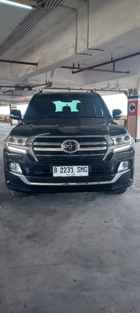 Toyota Land Cruiser VX-R