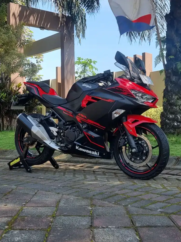 Kawasaki Ninja 250 ABS FI pmk 2019 Odo 6rb AG Kediri Koko Motor