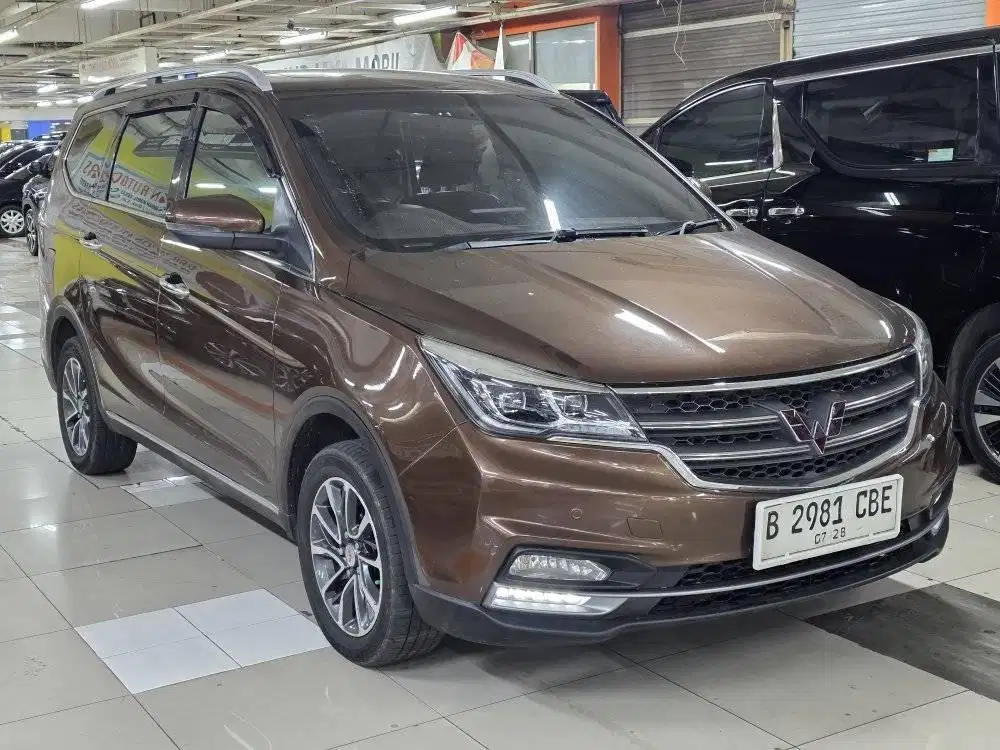 wuling Cortez AMT lux 2018 coklat