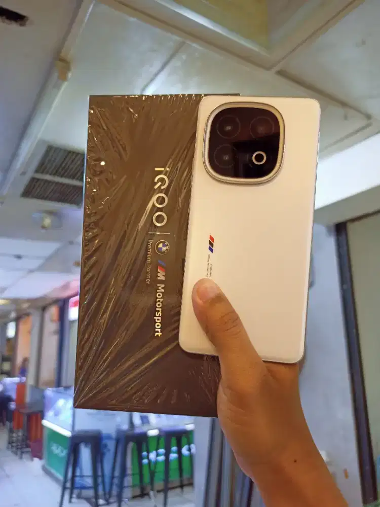 Jual Iqoo 13 12/256Gb Second Mulus Fullset Original Garansi Aktif