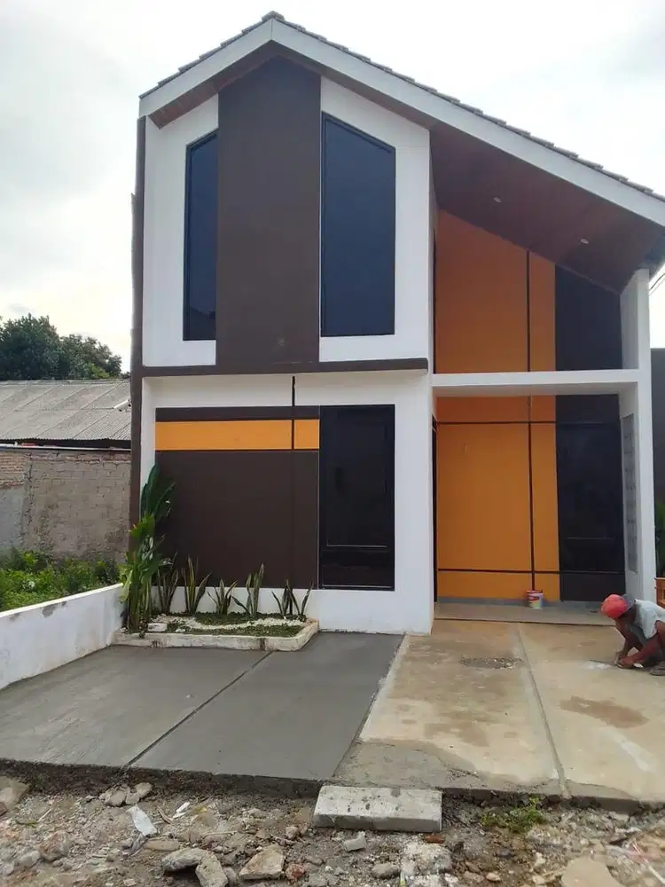 Rumah Ready One Gate ga masuk gang. Dekat Stasiun dan Bus Transjakarta