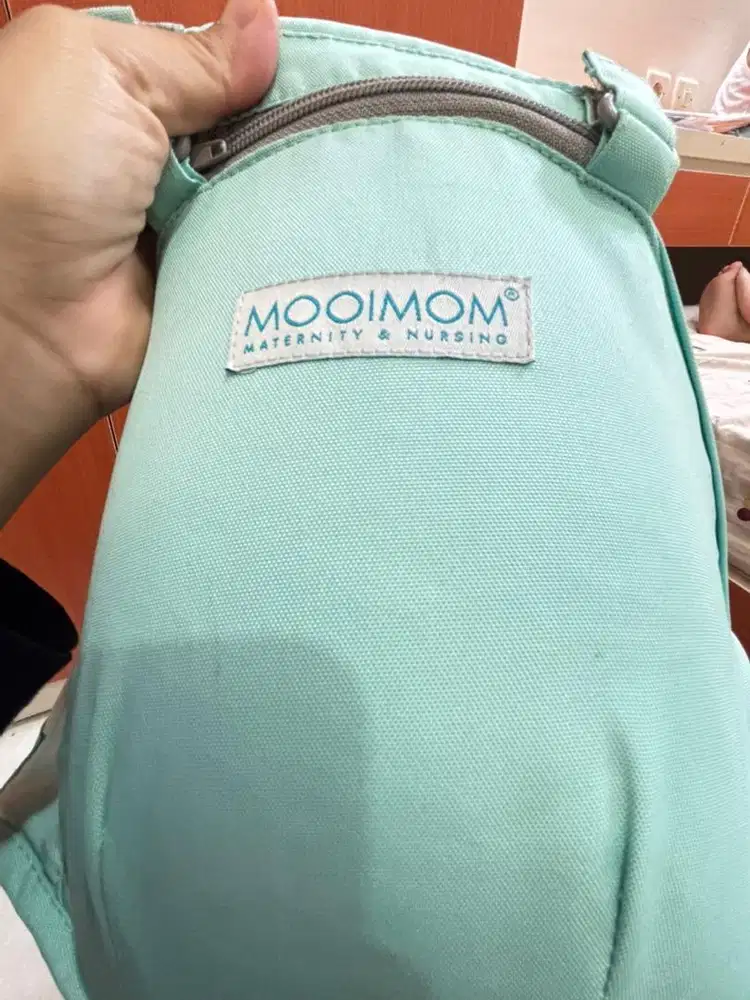MOOIMOM Casual Hipseat Carrier