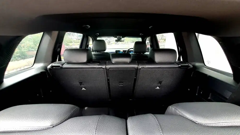 [ GARANSI 5TH ] Mercedes Benz Mercy GLB 200 GLB200 Blue 2020 2021