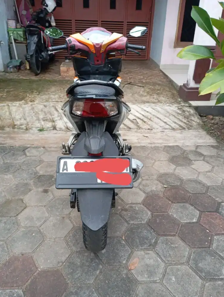 Dijual Supra GTR th 2017 kumplit mantepp tarikan jossss