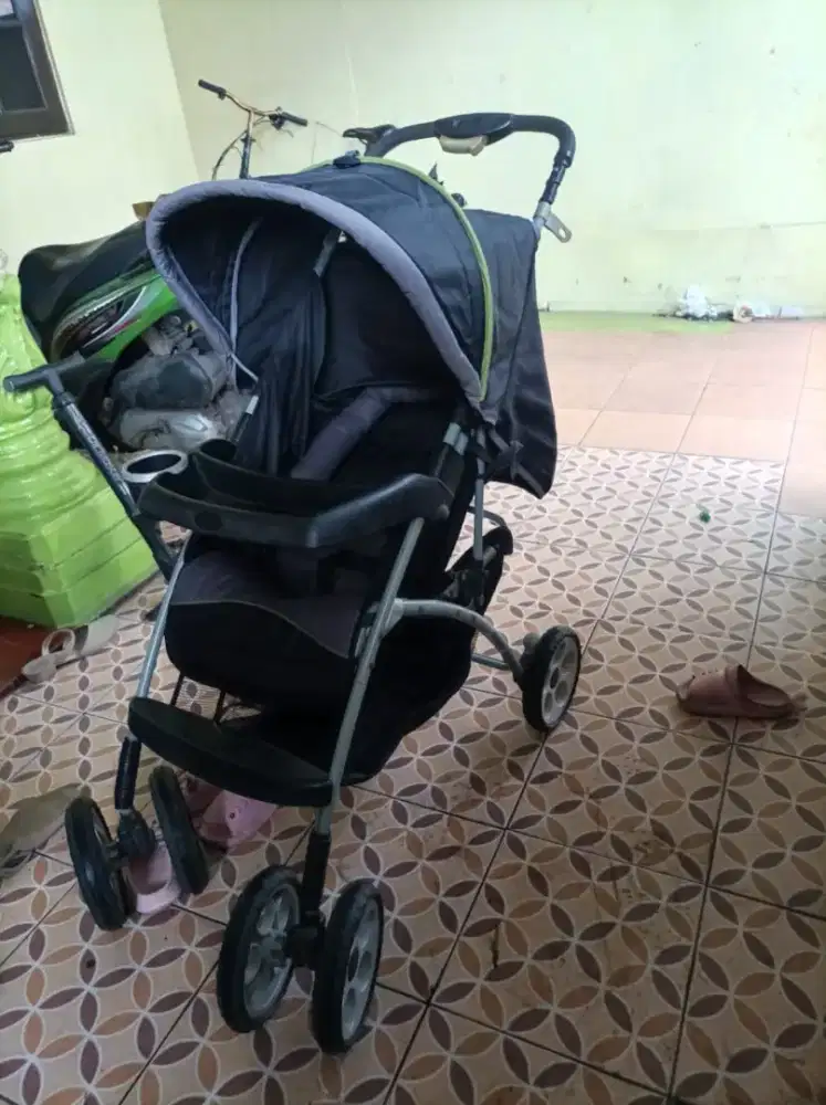 Stoler baby preloved