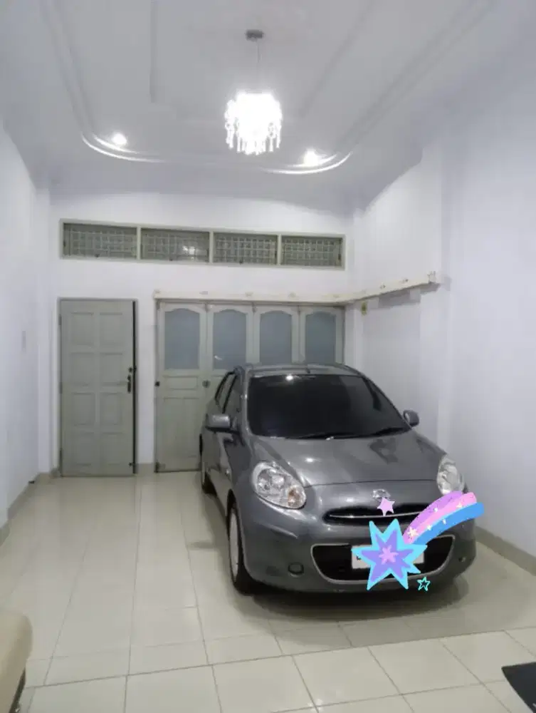 Dijual rumah daerah Strategis