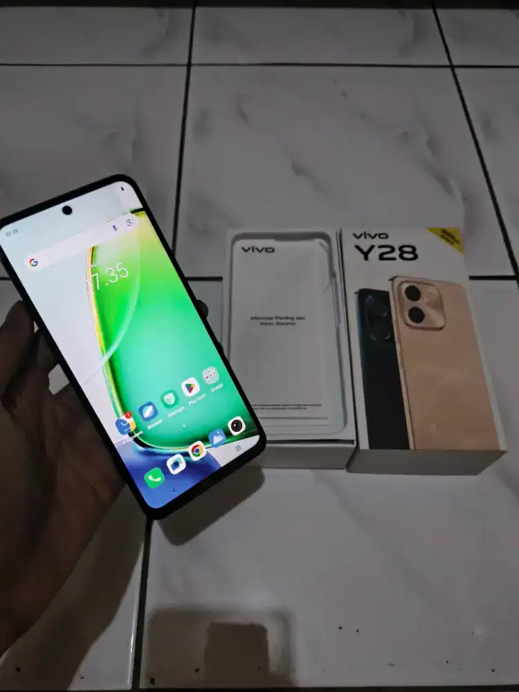 Vivo Y28 8/128gb siap pakai