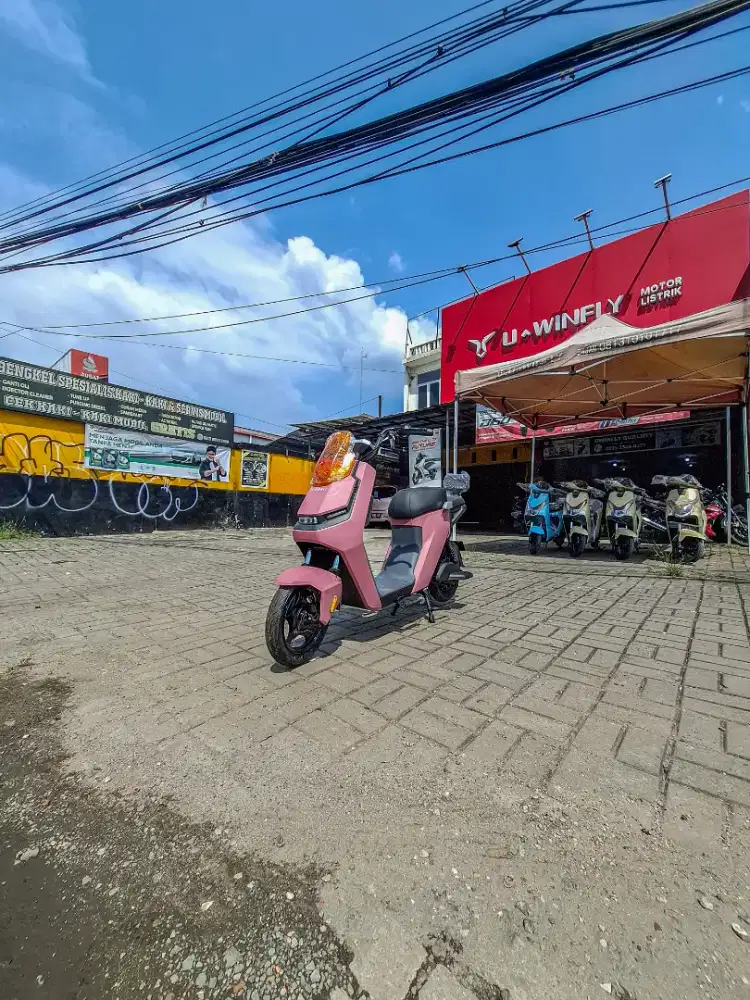 Sepeda Listrik Uwinfly baru M60L Lithium battery lebih bagus