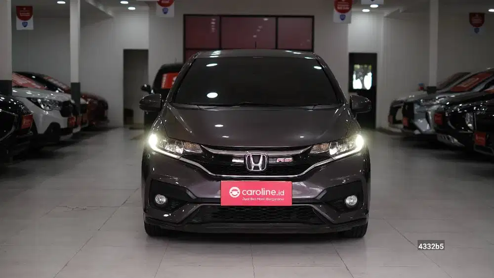 HONDA JAZZ RS 1.5 CVT AT 2018 ABU - Bergaransi 1 Tahun