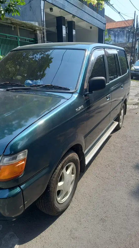 Toyota Kijang 2000 Bensin
