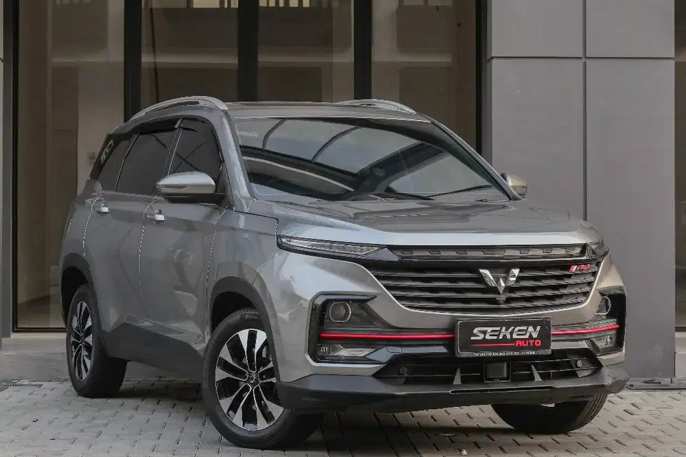 Wuling Almaz RS 1.5 T Pro Sunroof Panoramic AT Matic 2022 Abu Abu Meta