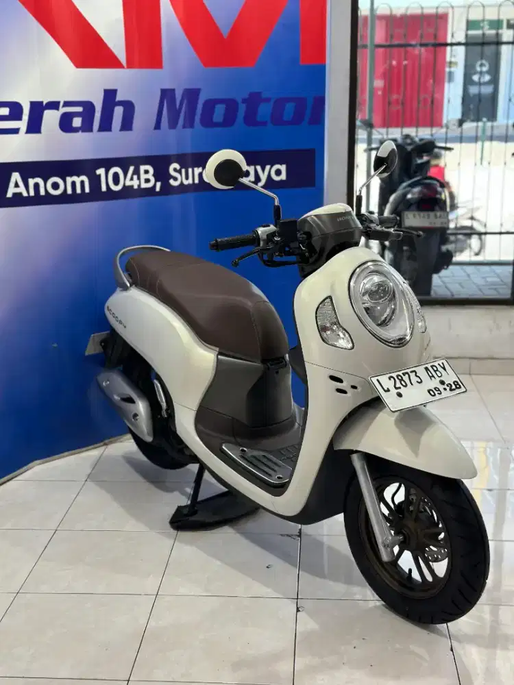 Honda Scoopy Prestige 110cc Th. 2023 Km 5Rb Anugerah Motor Pucang