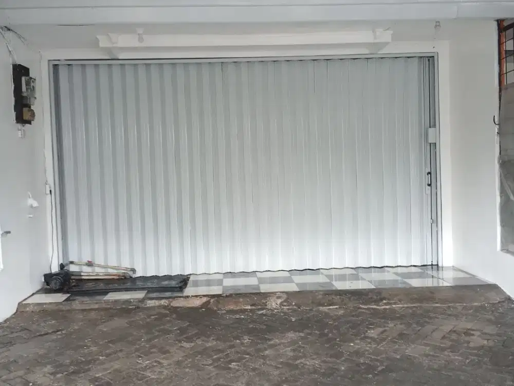 Dijual Ruko 3 Lantai di Kosambi Baru LT.105m2 SHGB Harga Nego