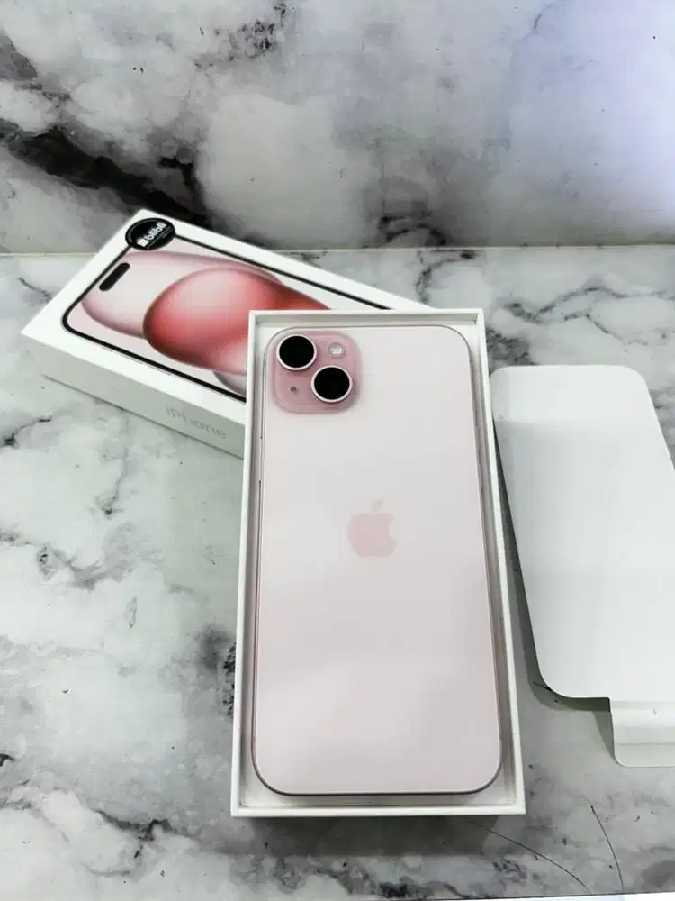 Iphone 15 plus 128gb Ibox like new bh100% garansi on Juli 2026
