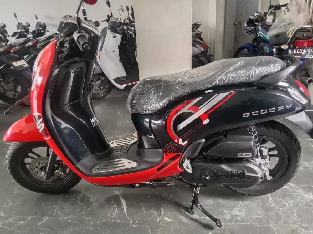SCOOPY Sporty 2024 Pajak Panjang - Maulana Motor