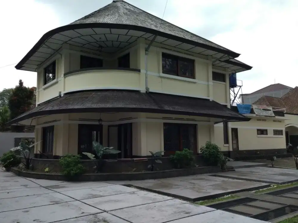 Rumah Belanda Barang Langka Mainroad Citarum Untuk Usaha